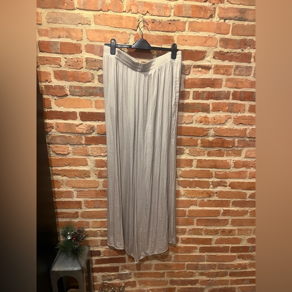 Zara Flowy Wide Leg pant Cream size XXL - Picture 3 of 4